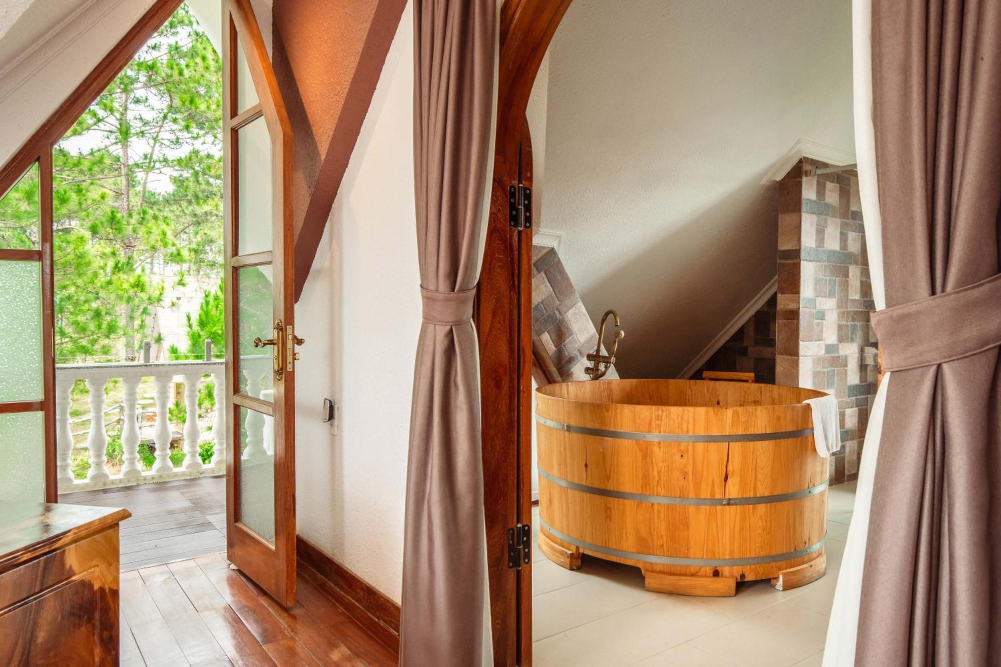 Rừng Lá Kim Resort Dalat Exterior foto