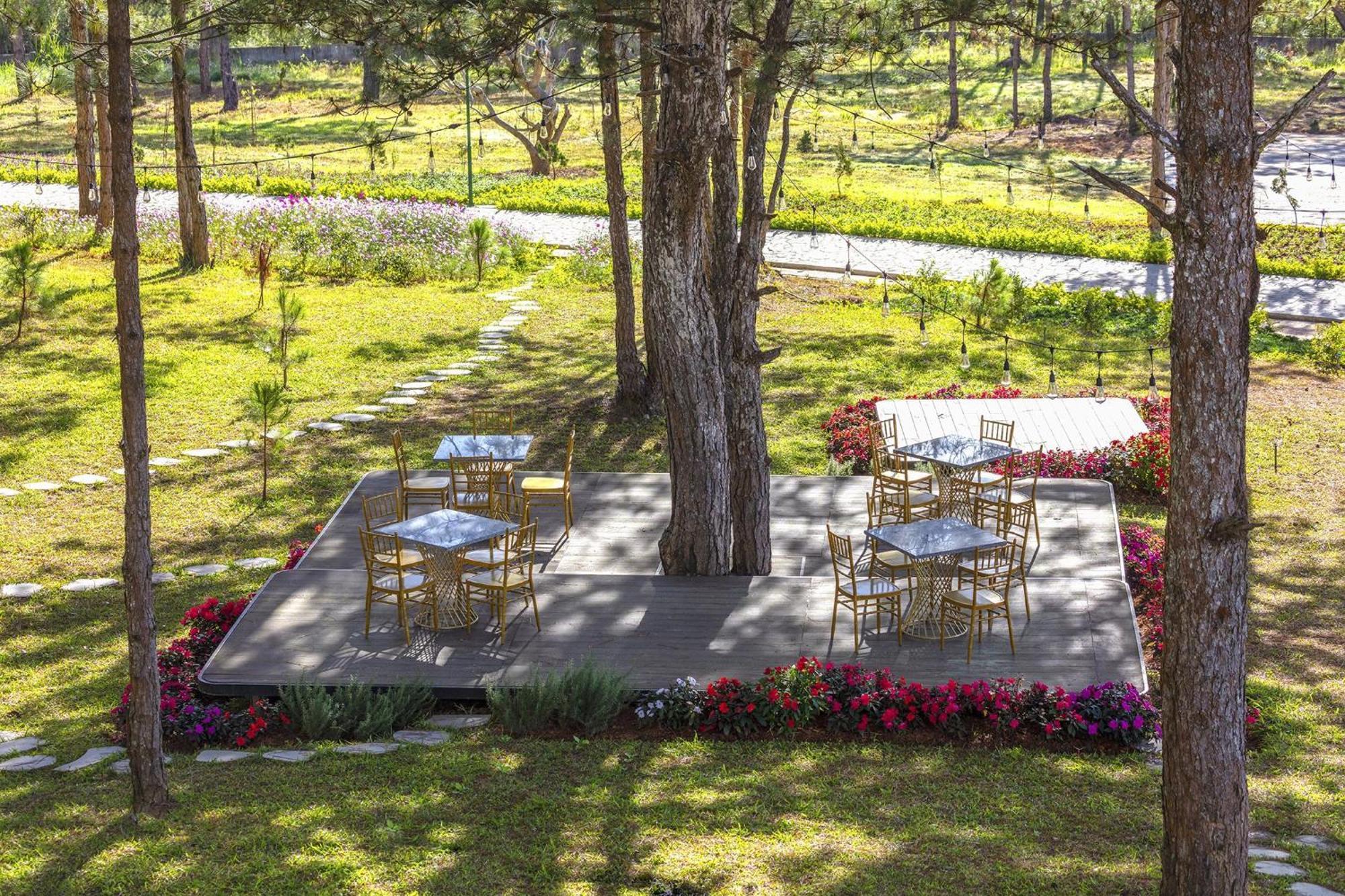 Rừng Lá Kim Resort Dalat Exterior foto